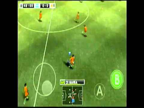   Pro Evolution Soccer (PES) 2011  iPhone