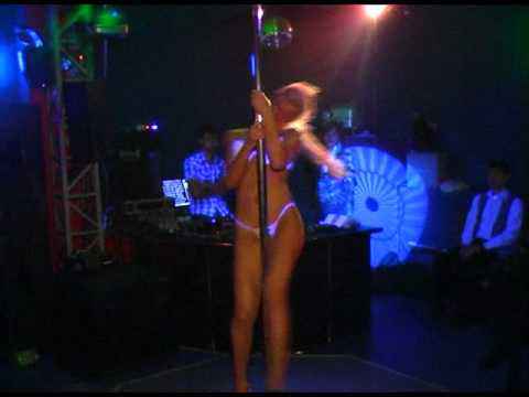 Striptease dancing - Стриптиз